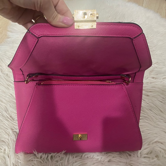 PINK ENVELOPE CLUTCH - Picture 3 of 7